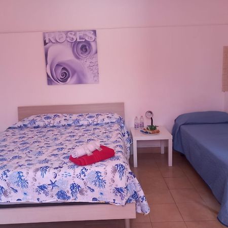 Bed And Fly Aeroporto Fontanarossa Reception H24 Bagno Privato In Camera カターニア エクステリア 写真